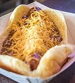 Dog chili cheese